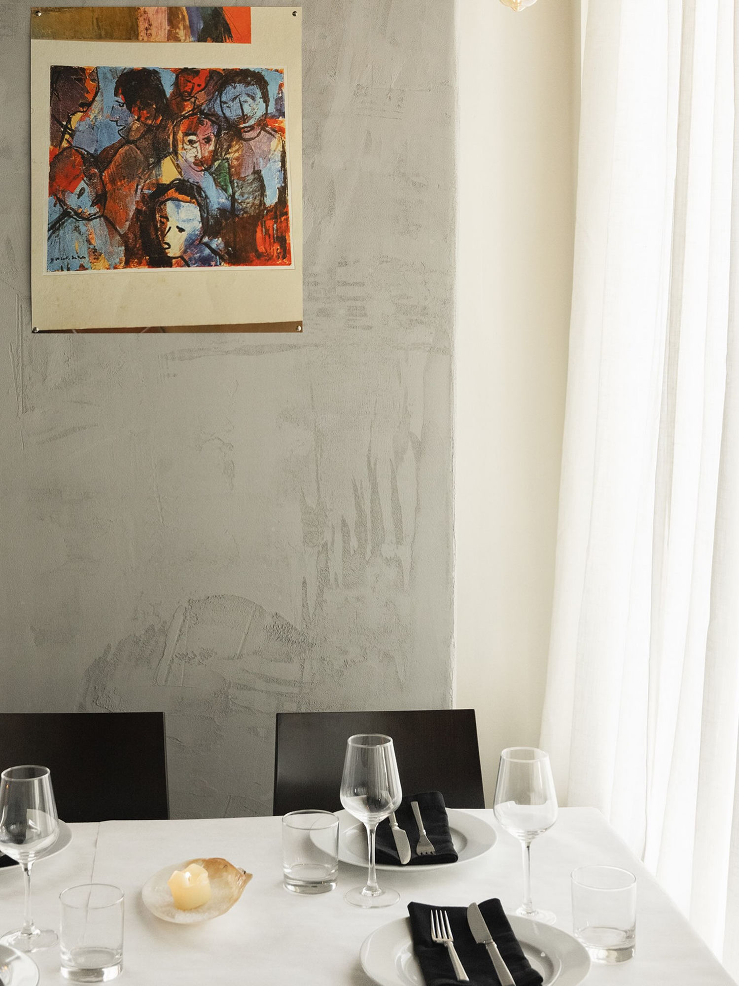Food-E Ventures dining room